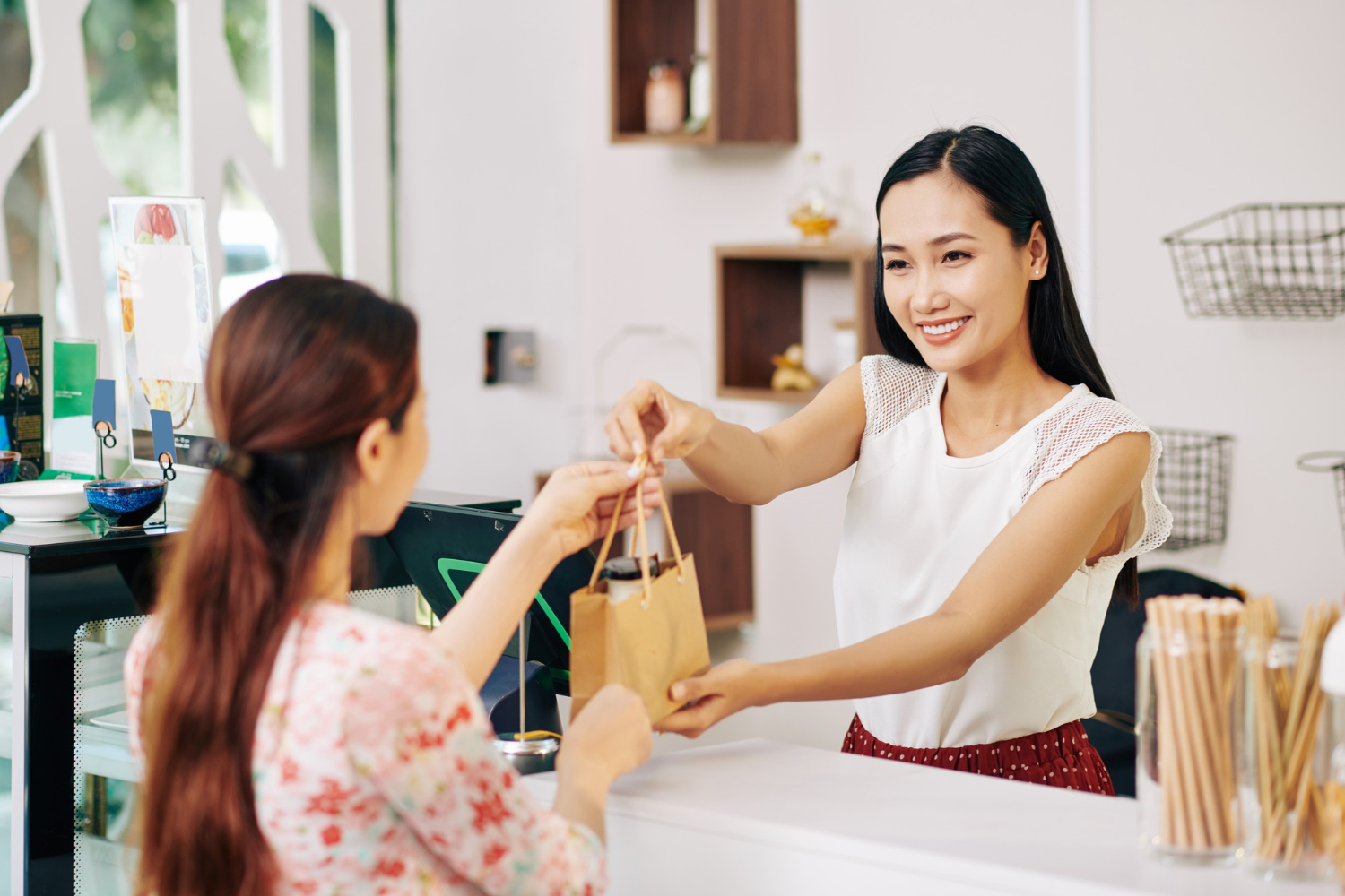 How to Build Customer Loyalty in China: Key Drivers & Strategies