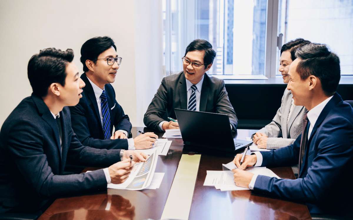 What Is Cross-Cultural Leadership? Leading Across Cultures with China
