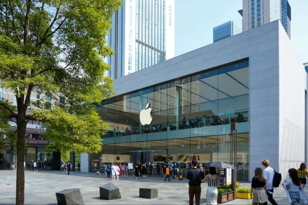 Apple Store in China highlighting how global brands build trust and premium value in the market