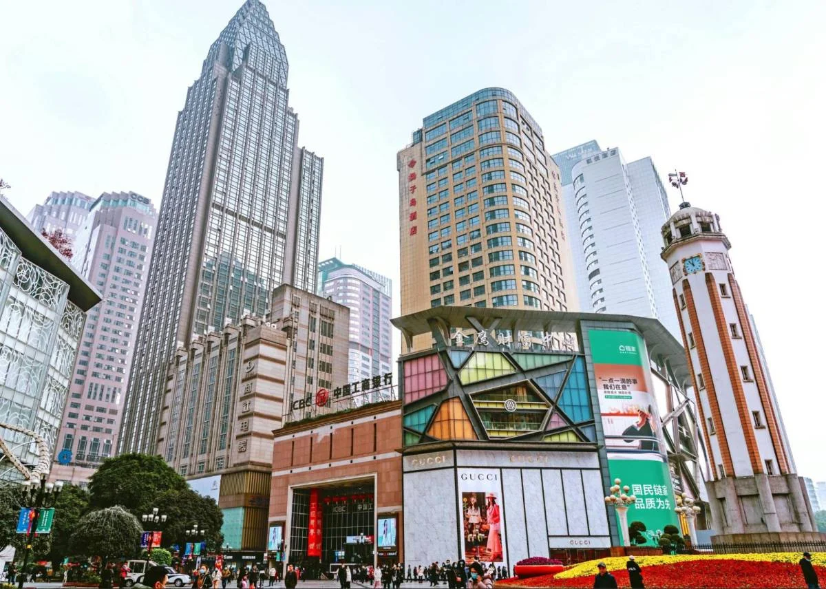 Shopping district in China showing how phygital retail connects discovery, stores, and seamless customer journeys.