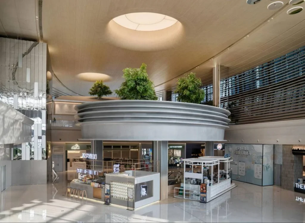 Modern retail space designed for OMO journeys, immersive shopping, and digital physical integration in China.