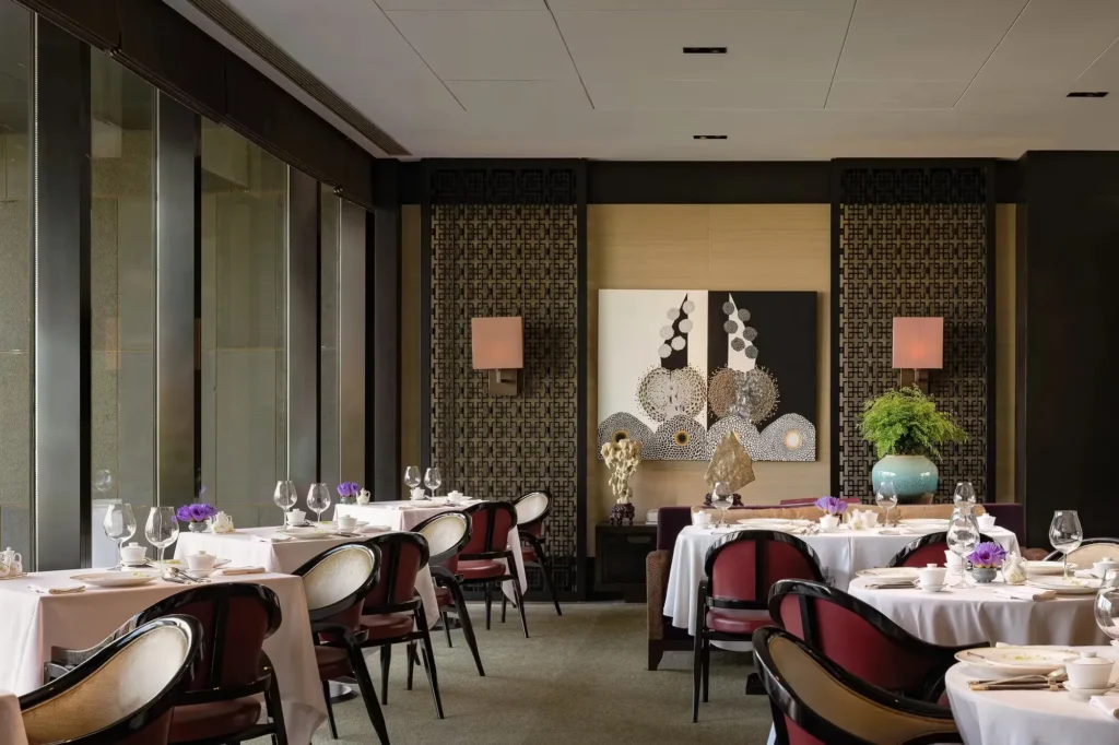 Elegant Chinese restaurant dining room
