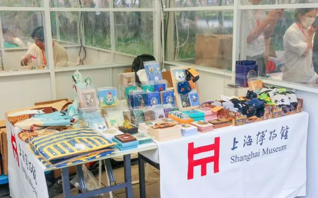 Shanghai Museum merchandise and cultural display