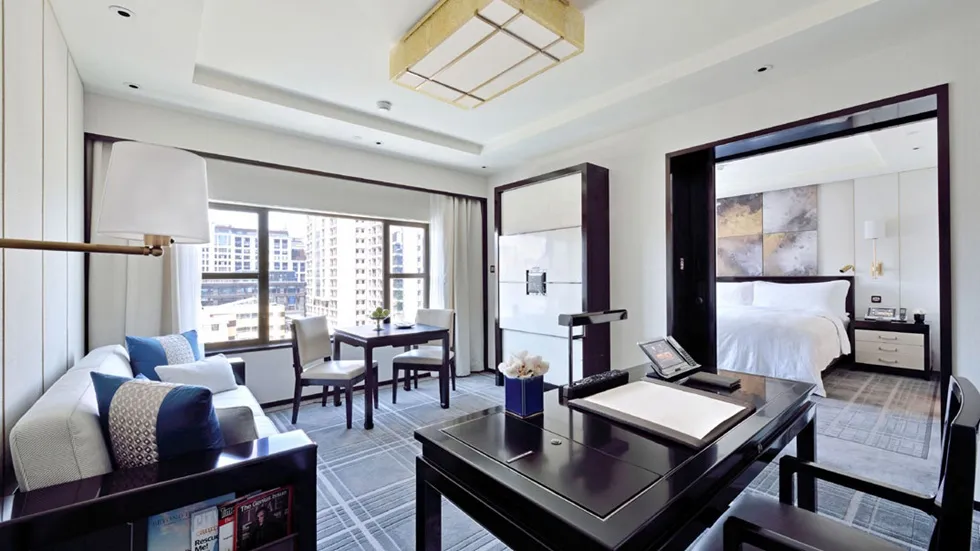 Spacious modern suite with city views in Beijing